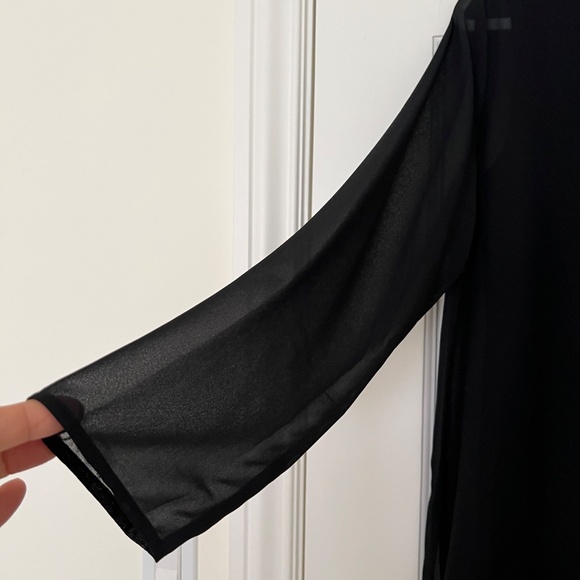 Elegant Alfani Tunic black layered top, Size 12 - Picture 6 of 11